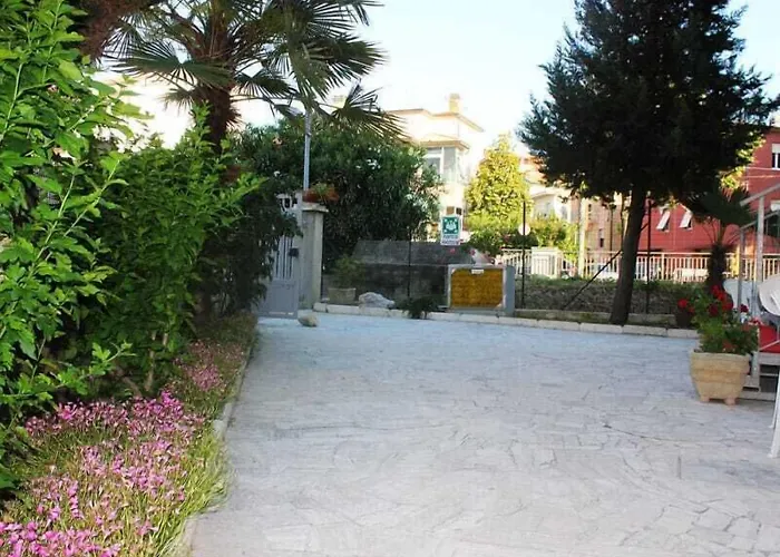 Hotel Villa Del Mare